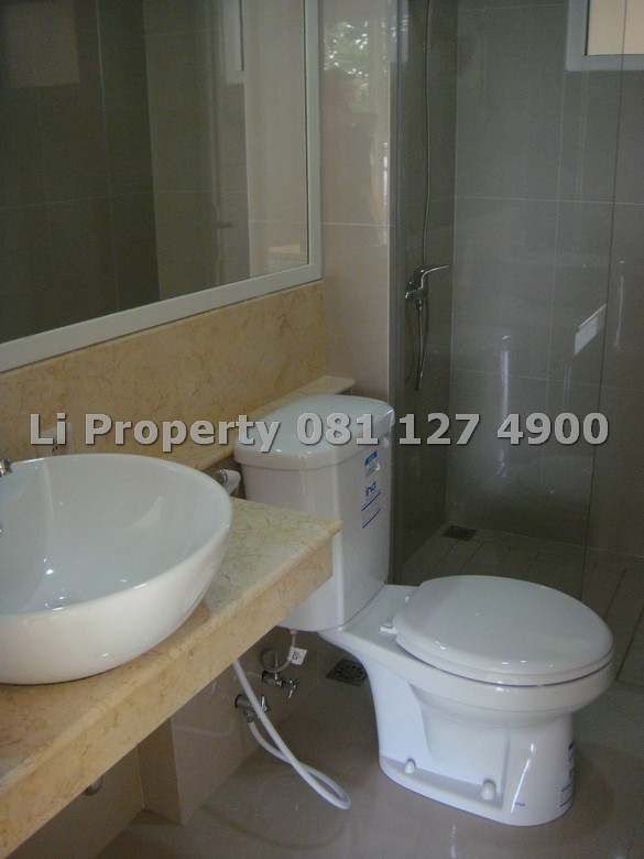 dijual-disewakan-rumah-graha-candigolf-jangli-tembalang-semarang-liproperty-hanna-li-rumah123-olx-urbanindo