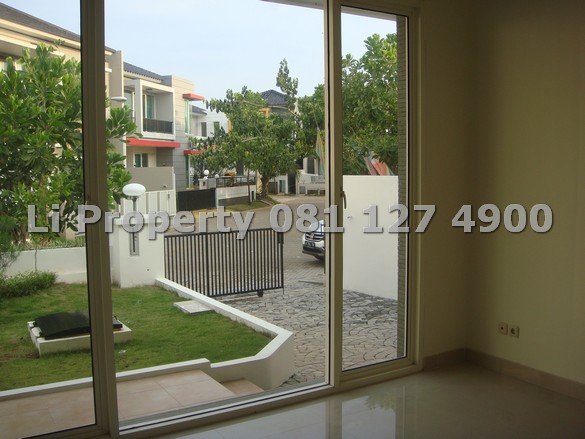 dijual-disewakan-rumah-graha-candigolf-jangli-tembalang-semarang-liproperty-hanna-li-rumah123-olx-urbanindo