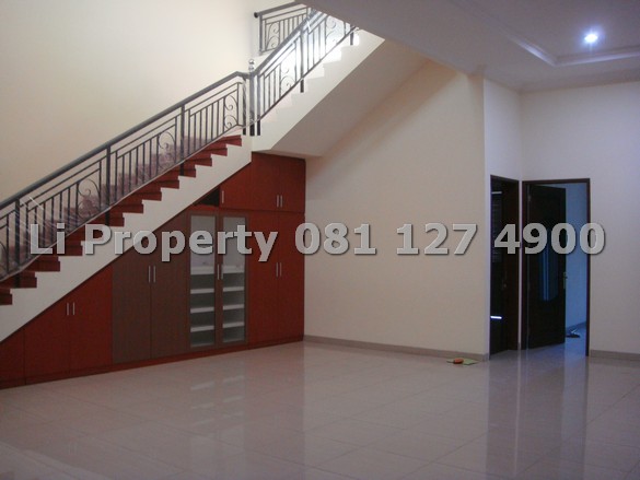 disewakan-rumah-tengahkota-dekat-ahmadyani-simpang-lima-semarang-liproperty-hanna-li