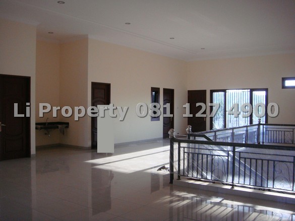 disewakan-rumah-tengahkota-dekat-ahmadyani-simpang-lima-semarang-liproperty-hanna-li