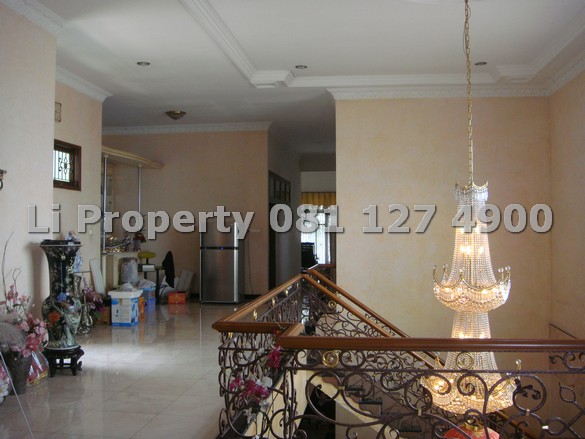 dijual-rumah-mewah-kartini-tengahkota-semarang-liproperty-hanna-li-rumah123