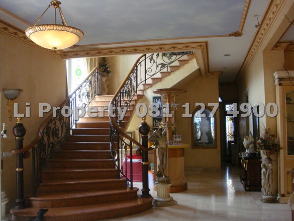dijual-rumah-mewah-kartini-tengahkota-semarang-liproperty-hanna-li-rumah123