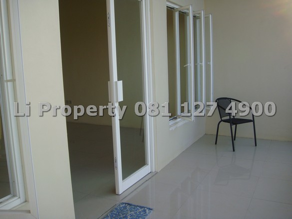 Bila Anda berminat membeli rumah ini, dimohon telpon langsung Hanna Li 081 127 4900 untuk kontak pertama kali. Harap dimaklumi komunikasi via SMS dan email hanya dilayani untuk kontak selanjutnya.