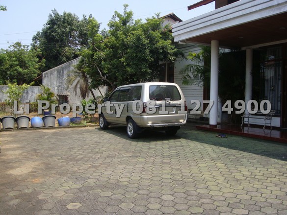 dijual-rumah-semeru-gajahmungkur-semarang-liproperty-hanna-li-rumah123-olx-urbanindo