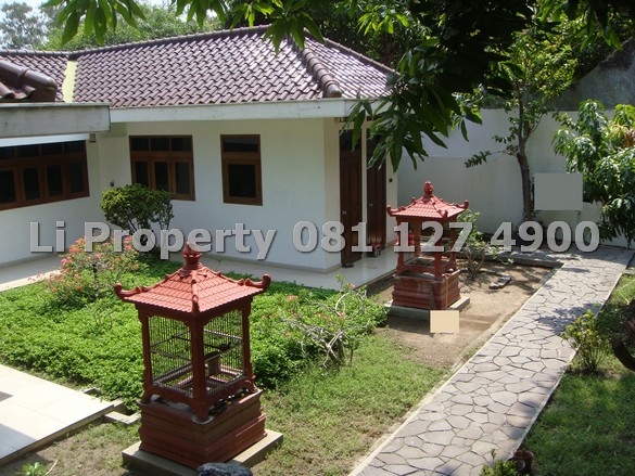 disewakan-rumah-diponegoro-siranda-tengahkota-bebas-banjir-semarang-liproperty-hanna-li-rumah123-olx-urbanindo
