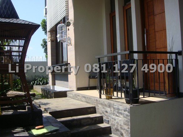dijual-rumah-villa-payung-asri-pudakpayung-banyumanik-semarang-liproperty-hanna-li-rumah123-olx-urbanindo
