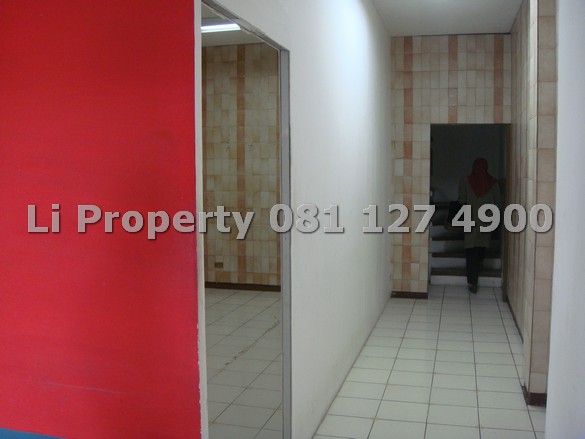 disewakan-ruko-simpanglima-pusatkota-semarang-liproperty-hanna-li-rumah123-olx-urbanindo
