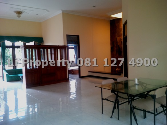disewakan-dikontrakkan-rumah-candisari-candiasri-singotoro-tanahputih-wahidin-semarang-liproperty-hanna-li-rumah123-olx-urbanindo