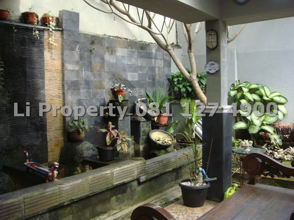 dijual-rumah-sawunggaling-banyumanik-semarang-liproperty-hanna-li-rumah123-olx-urbanindo