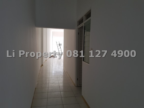 dijual-rumah-mt-haryono-tengahkota-semarang-liproperty-hanna-li-rumah123-olx-urbanindo