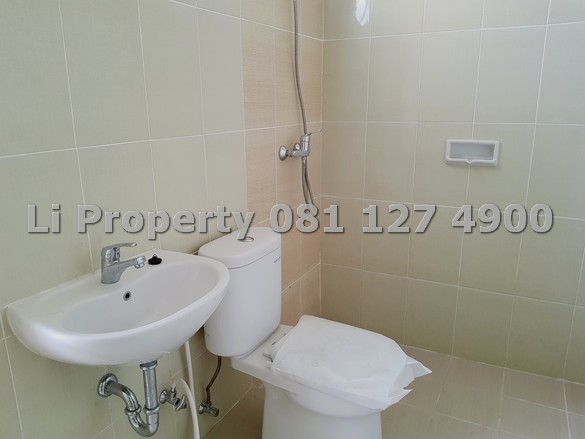 dijual-rumah-paramount-village-simongan-semarang-liproperty-hanna-li-rumah123-olx-urbanindo-99