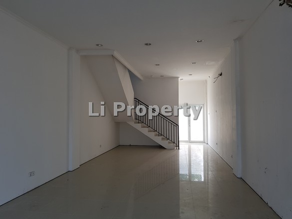 disewakan-dikontrakkan-ruko-setiabudi-banyumanik-semarang-liproperty-hanna-li-rumah123-olx-99