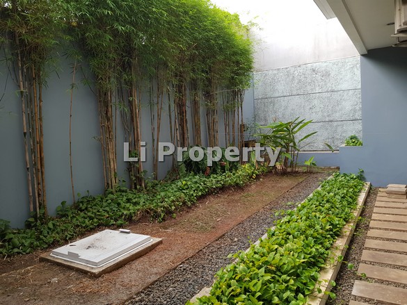 disewakan-dikontrakkan-rumah-sultan-agung-candisari-semarang-liproperty-hanna-li-rumah123-olx-99