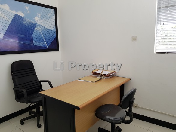 disewakan-dikontrakkan-office-building-mayjen-sutoyo-kampungkali-tengahkota-semarang-liproperty-hanna-li-rumah123-99