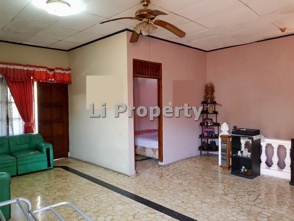 dijual-rumah-ngalian-dekat-pasar-semarang-liproperty-hanna-li-rumah123-olx-99