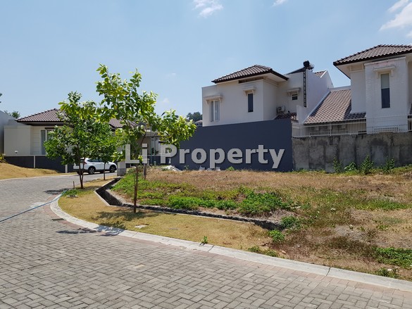 dijual-kavling-tanah-graha-candi-golf-tembalang-semarang-liproperty-hanna-li-rumah123-olx-99
