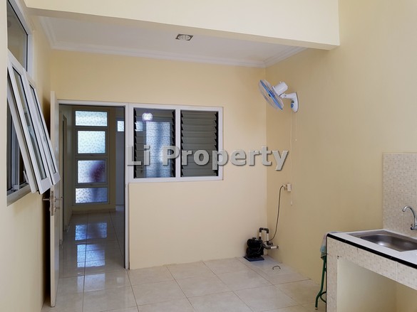 dijual-disewakan-rumah-plamongan-indah-mranggen-semarang-liproperty-hanna-li-rumah123-olx-99